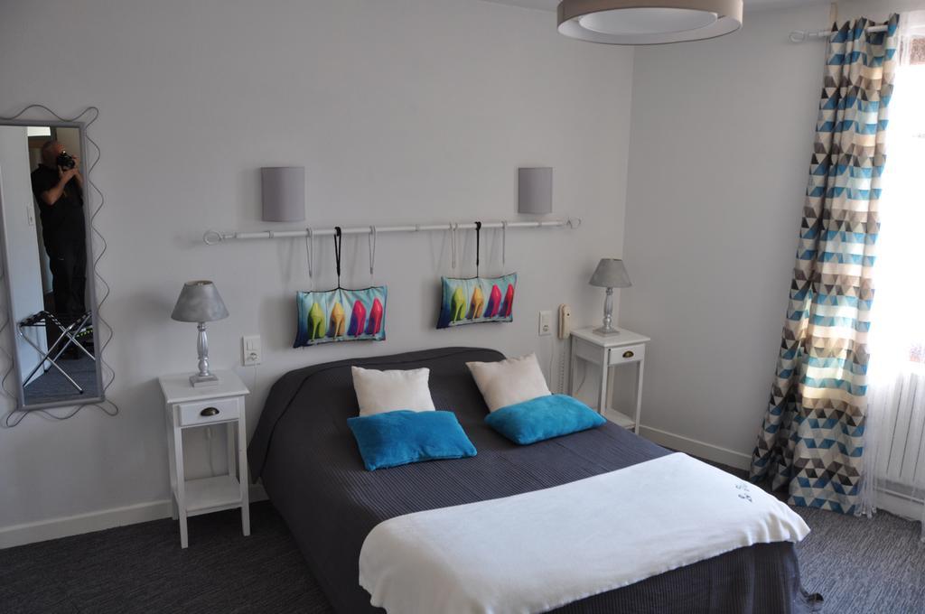 Le Hotel